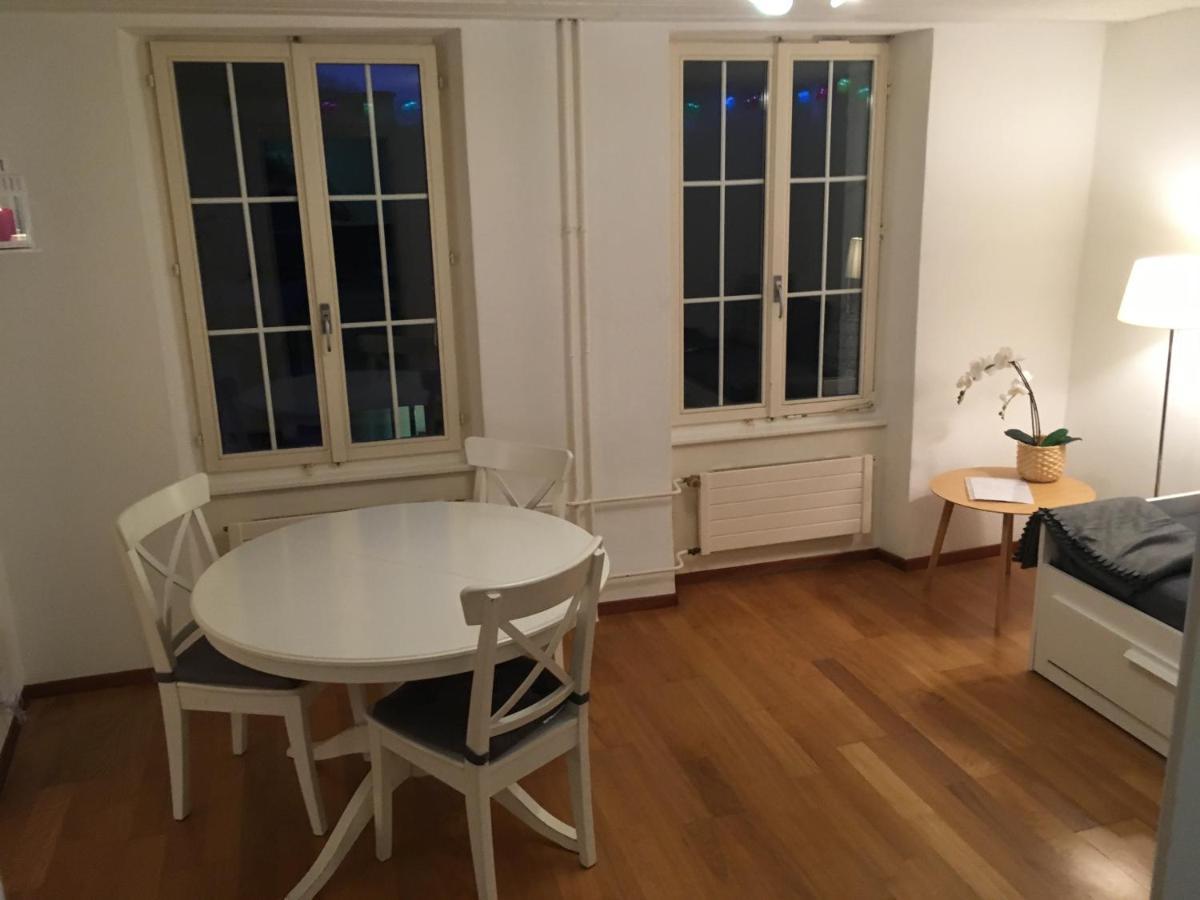 Parking Voiture & Appartement 2Pcs Lausanne Centre Exterior foto